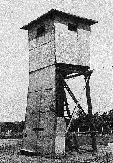 ©BArch, THE OTHER VIEW. The Early Berlin Wall