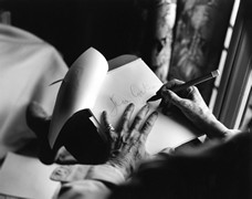 Les mains de Jean COCTEAU* 1956, © Ingi