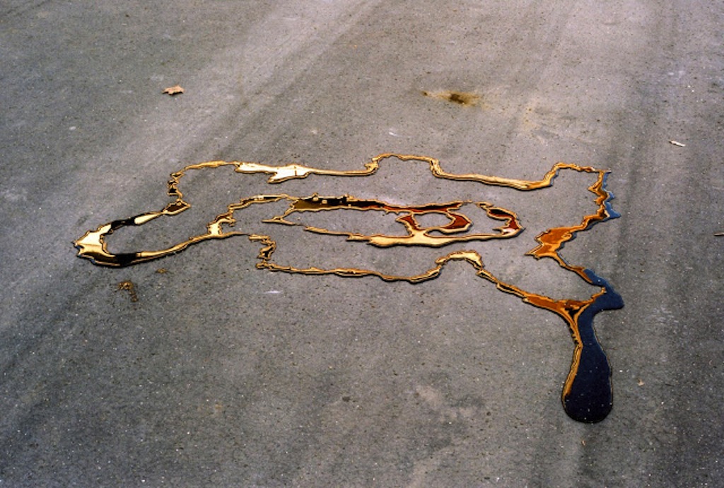 Asphalte, lumière, eau / photographie, 2006 © Simon Quéheillard.