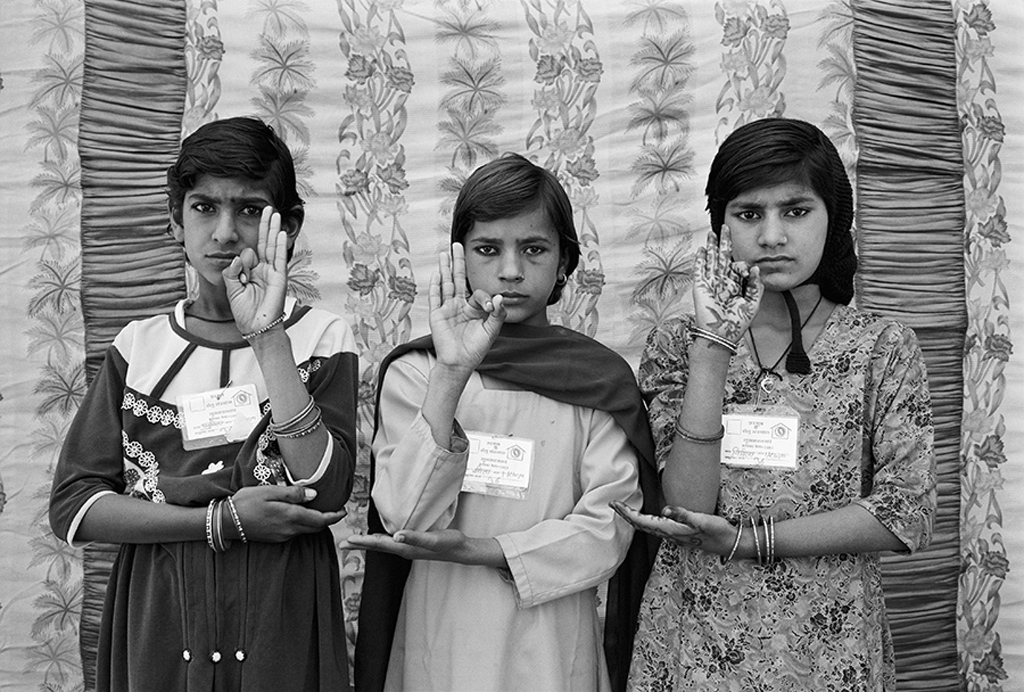 « Sunita, Sita and Nirmala » © Gauri Gill