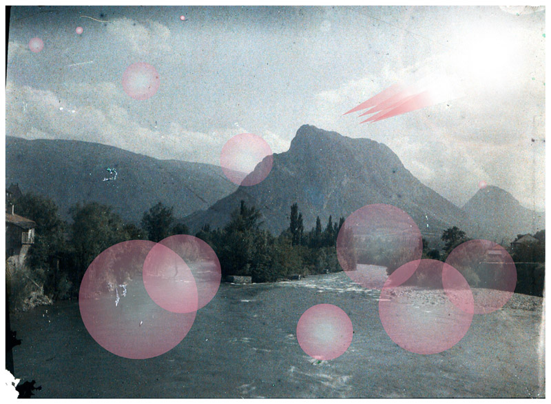 INTERNET MOUNTAINS ©CLIVE HOLDEN