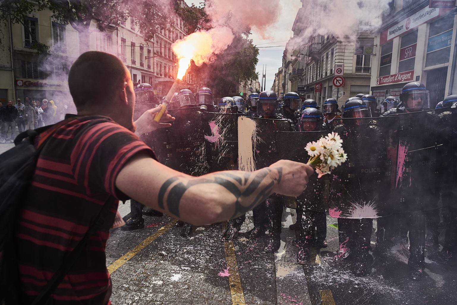 © AFP Photo / Jean-Philippe Ksiazek, 2e place de la catégorie « Spot News »