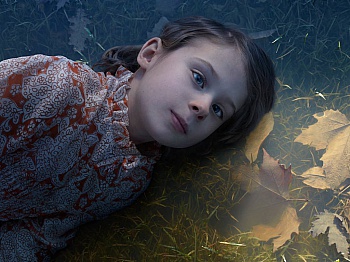 Fullerton-Batten Julia 