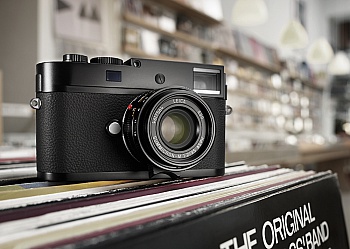 Leica Camera 