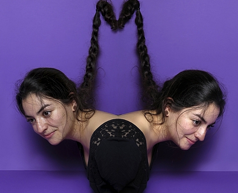 Simon Couvin ''Ne tirez pas si loin sur mes cheveux...''