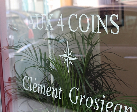 Exposition AUX 4 COINS, Clément Grosjean