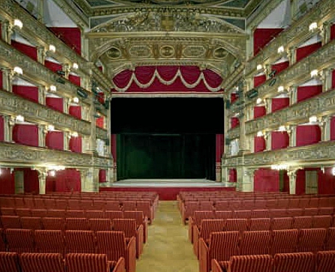 Gabriele Basilico - Le Théâtre Carignano de Turin Gabriele Basilico - Le Théâtre Carignano de Turin