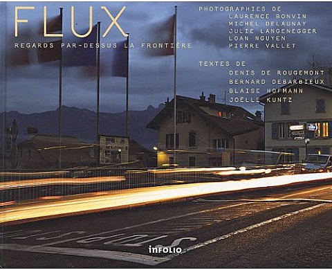 Flux : Regards par-dessus la frontière Flux : Regards par-dessus la frontière