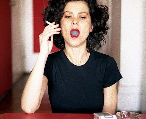 AU FÉMININ - Women Photographing Women AU FÉMININ - Women Photographing Women