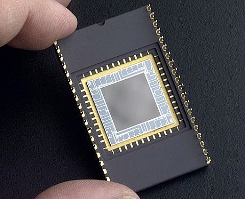 Moins de pixels et plus de qualité un nouveau challenge pour le numérique Moins de pixels et plus de qualité un nouveau challenge pour le numérique