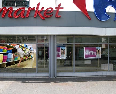 Populaire populaire, Saint-Fons Un parcours artisique dans les vitrines des commerçants de la ville