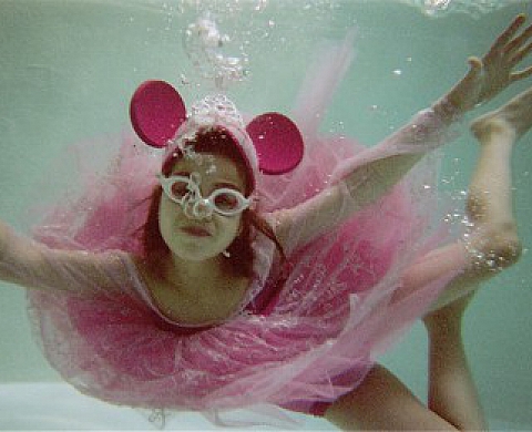 On a tous quelque chose de Mickey chez soi ! On a tous quelque chose de Mickey chez soi !