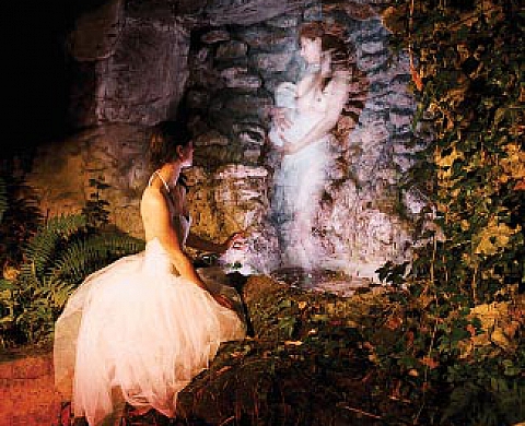 MELANIE LE PORTIER - HAUNTED MELANIE LE PORTIER - HAUNTED