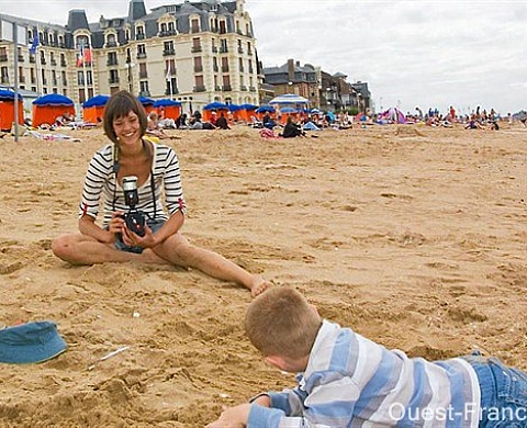 Photographe filmeur et photographe filmeuse Photographe filmeur et photographe filmeuse