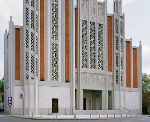 Reconstruction - Nigel Green