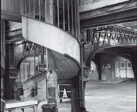 La Poste : Architecture postale, une histoire en mouvement La Poste : Architecture postale, une histoire en mouvement