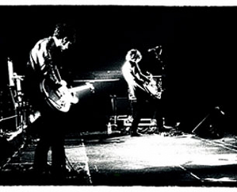 Ami Barwell : Rock'n'roll Music Photographer Ami Barwell : Rock'n'roll Music Photographer