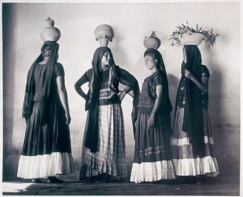Ombre et Lumière. Photographie moderne mexicaine : Manuel Álvarez Bravo, Agustín Jiménez et Luis Márquez Ombre et Lumière. Photographie moderne mexicaine : Manuel Álvarez Bravo, Agustín Jiménez et Luis Márquez