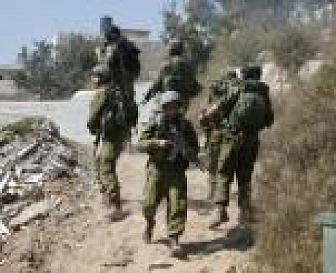 Un regain de tension en Cisjordanie: deux photographes de presse palestiniens blessés par les forces armées isaréliennes Un regain de tension en Cisjordanie: deux photographes de presse palestiniens blessés par les forces armées isaréliennes