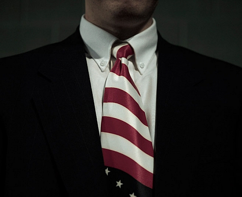 THE AMERICA di CHRISTOPHER MORRIS