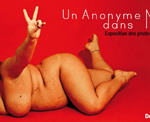 Un Anonyme Nu Dans Le Salon expose au Ohlala
