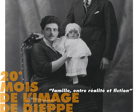  20è Mois de l'Image à Dieppe,  Portraits de Famille Imposée