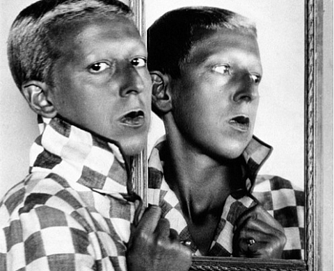 Claude Cahun au Jeu de Paume : itinéraire d'une rebelle transgenre