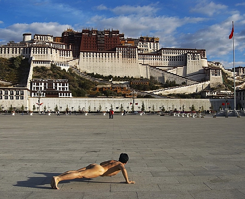 Ou Zhihang - Seen and Be Seen Ou Zhihang - Seen and Be Seen