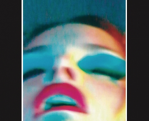 Photo Poche Paolo Roversi, condensé de l'oeuvre d'un des plus grands photographes de style Photo Poche Paolo Roversi, condensé de l'oeuvre d'un des plus grands photographes de style