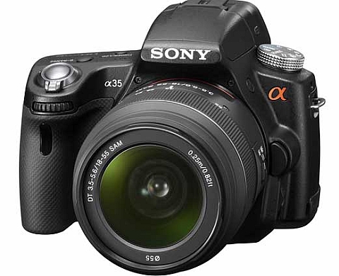 Sony SLT-A35, 16,2 millions et technologie de miroir semi-transparent