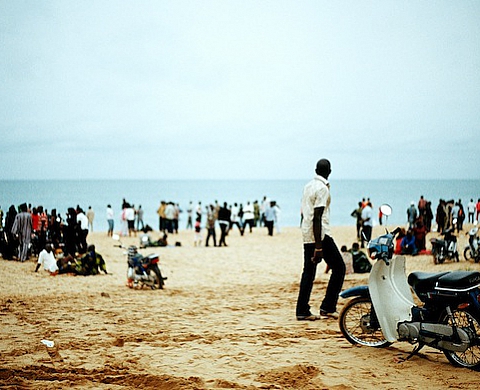 Synchronicity - 12 photographes et vidéastes originaires du continent africain exposés par Baudoin Lebon à Photoquai Synchronicity - 12 photographes et vidéastes originaires du continent africain exposés par Baudoin Lebon à Photoquai