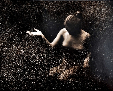 Un collectionneur ouvre ses tiroirs à la galerie du Lac Gelé