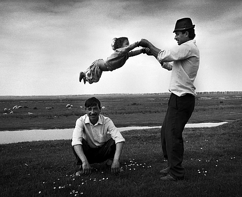 Yves Leresche présente son Rrom au Théâtre du Crochetan