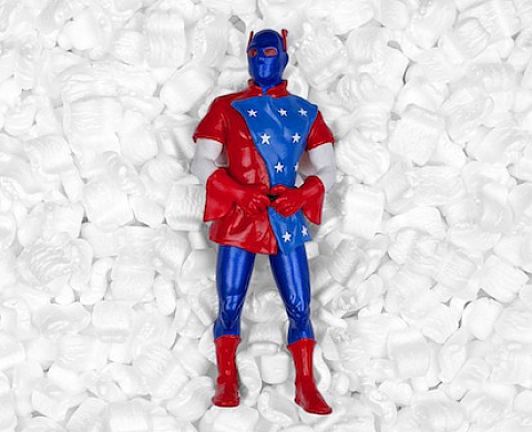 Pierre-Elie de Pibrac annonce la sortie de son livre « Real Life Super Heroes » Pierre-Elie de Pibrac annonce la sortie de son livre « Real Life Super Heroes »