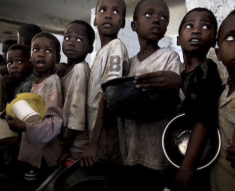 Pascal Maitre expose « Somalie, le pays abandonné de tous » à la Fnac de Montparnasse Pascal Maitre expose « Somalie, le pays abandonné de tous » à la Fnac de Montparnasse