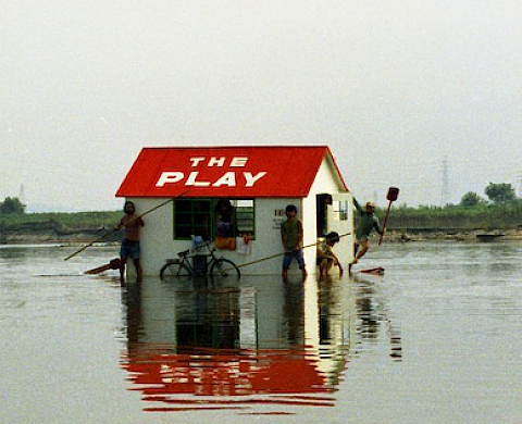 Le centre d'art contemporain Le Plateau expose « Le Mont Fuji n'existe pas »