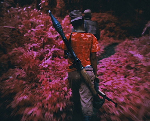 Mois de la Photo 2012 : Richard Mosse expose ses photographies de l'est du congo au Centre culturel irlandais Mois de la Photo 2012 : Richard Mosse expose ses photographies de l'est du congo au Centre culturel irlandais