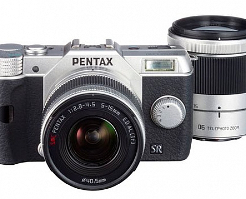 LE Q10 de PENTAX, la qualité hybride à prix réduit