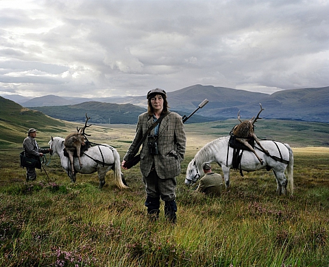 La galerie Le Carré d'Art présente Rituels de Chasse de Yves Gellie