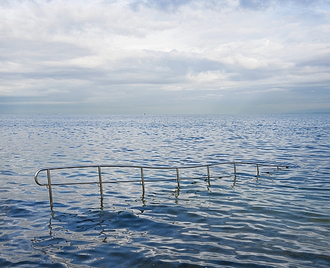 « Bouteilles à la mer », une exposition photographique sur le thème de l'eau