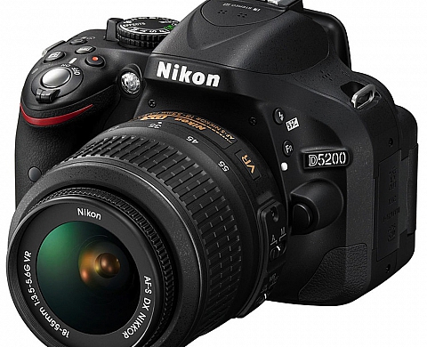 Le test numérique d'Actuphoto : Le Nikon D5200 vu par Isabelle Eshraghi, photographe de l'agence VU' Le test numérique d'Actuphoto : Le Nikon D5200 vu par Isabelle Eshraghi, photographe de l'agence VU'