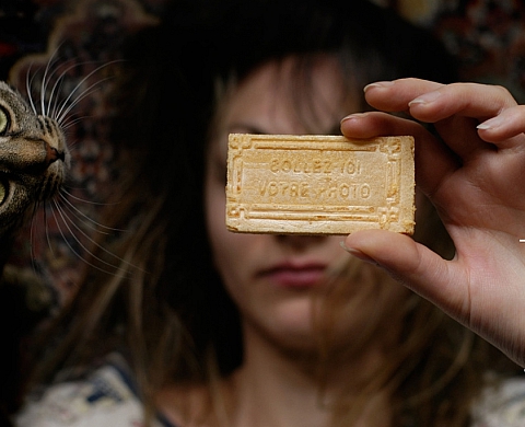 Ernesto Timor expose «Incartades» à l'espace culturel Albert Camus