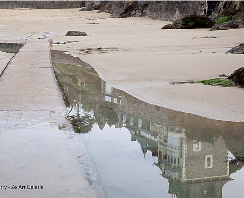 Ze Art Galerie Dinard présente «L'écrivain, la photographe, la galerie, la librairie, la crêperie et vous...»