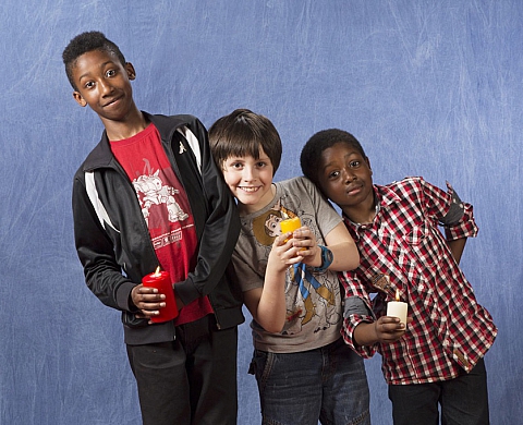 « Les lumières de Lounès » : Projet d’exposition sur les grilles du parc de la place de la République à Montreuil