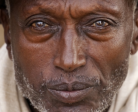 Le photographe Reza rend hommage aux travailleurs du café