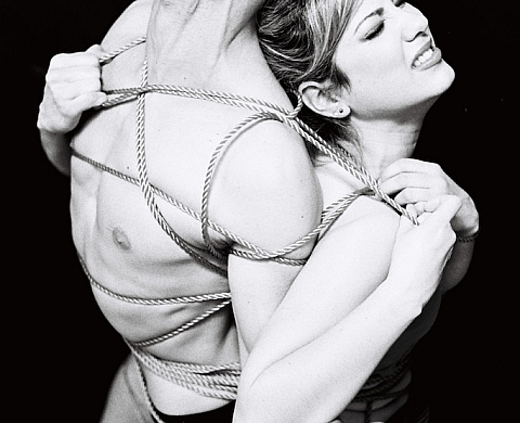 Carine Biley expose « Crisis » au Viaduc des Arts