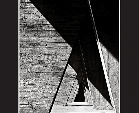 « Lucien Hervé » dans la collection Photo Poche d'Actes Sud « Lucien Hervé » dans la collection Photo Poche d'Actes Sud