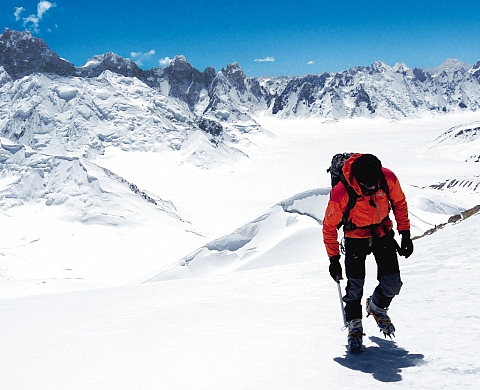 L'exposition « Un sentiment de montagne » met en scène des planches de la revue Montagnes du monde L'exposition « Un sentiment de montagne » met en scène des planches de la revue Montagnes du monde