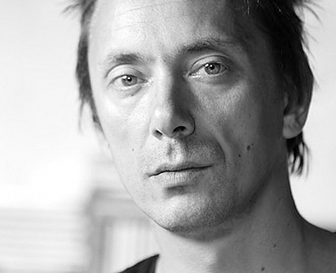 Entretien avec David Delaporte, dans le cadre du webdocumentaire « Les voyageurs », réalisé pour Médecins du Monde Entretien avec David Delaporte, dans le cadre du webdocumentaire « Les voyageurs », réalisé pour Médecins du Monde