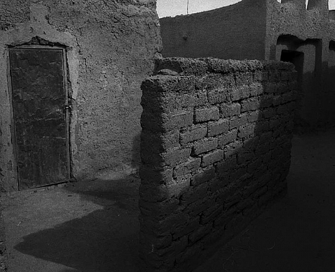 La maison de la Bastide Clairence accueille une exposition de Luc Médrinal et Xomin Sourgens